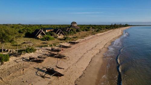 Saadani Otro | Saadani Beach Camp