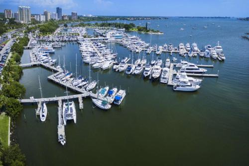 Sabal Harbour Casa | Sabal Key Townhome