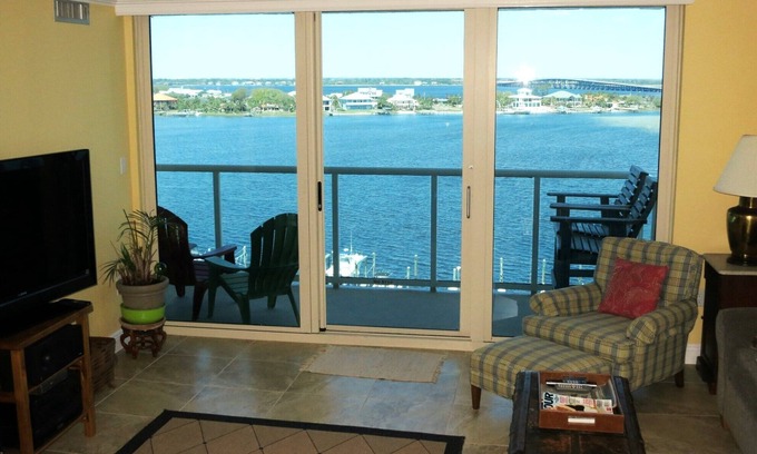 Villa Sabine Condominio | Sabine Yacht & Racquet Club 2/2 Condo- hermosas vistas del Golfo!
