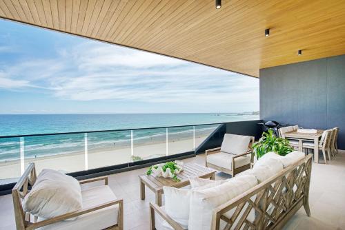 Palm Beach Apartamento | Sable Penthouse at Palm Beach's Waterfront