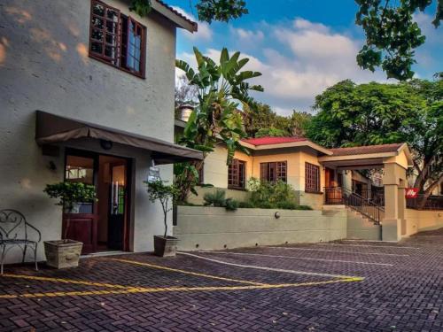 Nelspruit Cabina | Sabores Lodge and Restaurant