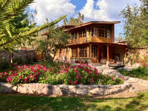 Urubamba Casa | Sacred mountain lodge