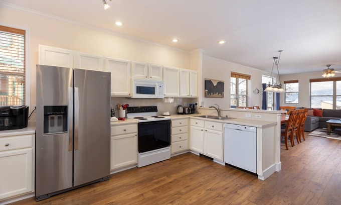 Wildernest Casa | Saddle Ridge Townhomes #309
