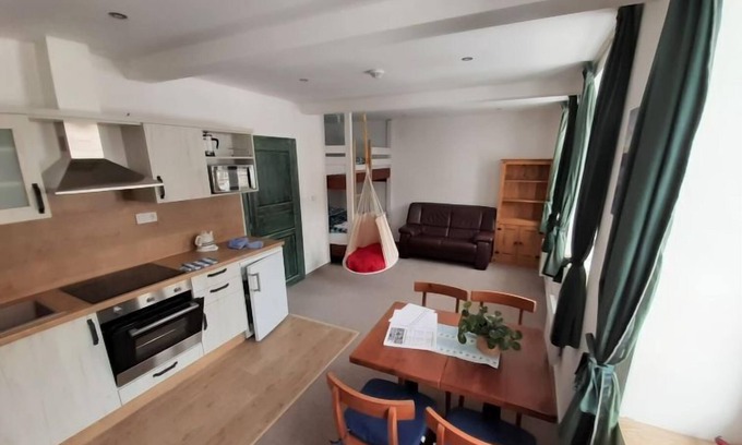 Desna Apartamento | Safírový potok by Interhome