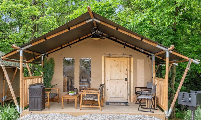 Williamstown Alquiler De RV | Safari Tent D at Eden Reserve - Near Ark