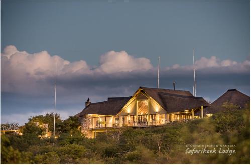 Kamanjab Cabina | Safarihoek Lodge
