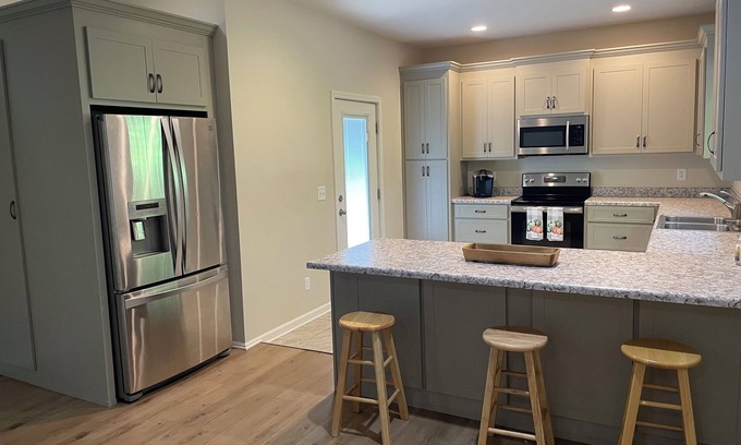 Northport Casa | Safe and convenient! Cozy place to stay!