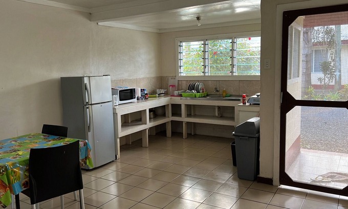 Vaitele Apartamento | Seguro y tranquilo apartamento de 2 dormitorios cerca de la ciudad.
