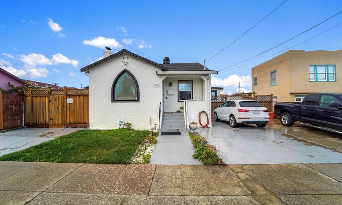 North and East Apartamento | Safe & Secure Studio Apartment @ San Francisco Bay Area - Richmond, CA