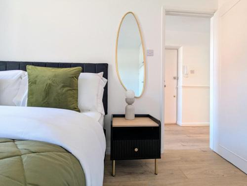 High Wycombe Apartamento | Saffron Court Apartments - Apt 14