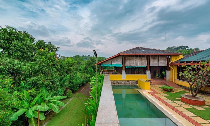 Karjat Villa | SaffronStays Sohana By The River, Karjat