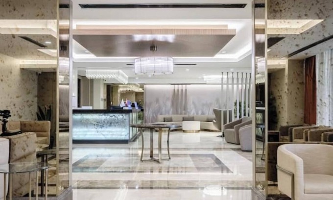 Basaksehir Apartamento | Sage - Gorgeous Modern 1BR Condo w/ Parking & Gym