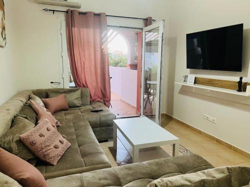 Marina Apartamento | SAIDIA AP4 cosy avec piscine