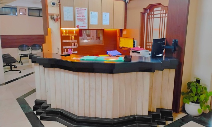 Goregaon West Casa | SAIGAL GUEST HOUSE