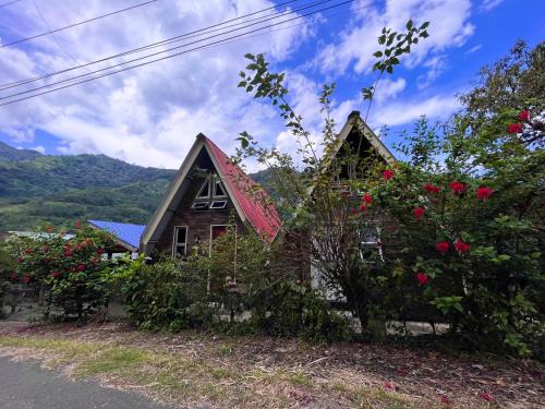 Kota Belud Cama Y Desayuno | Saiheng Cabin Homestay