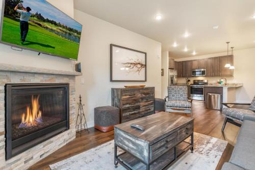 Dillon Casa | Sail Lofts at Lake Dillon 1107