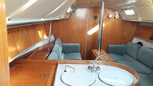 Le Grau-Du-Roi Alquiler De Eote | Sailboat for sea ride or instructor class