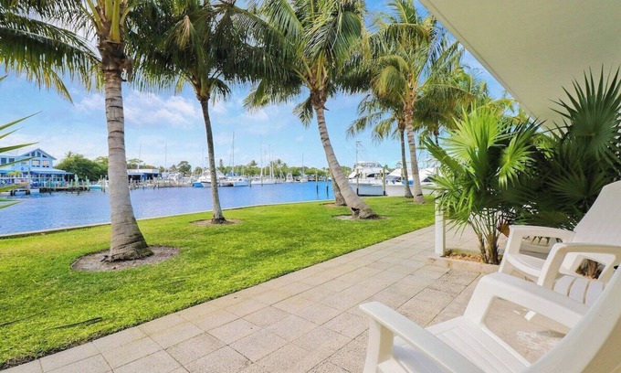 Stuart Apartamento | Sailfish Suites 1 - Waterfront & pet friendly!