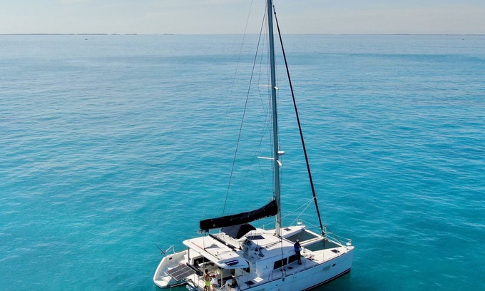 Coconut Grove Alquiler De Eote | Sailing onboard Catamaran Lagoon 450 Miami & Key Biscayne