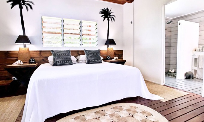Aore Island Casa | VELAS Beachhouse Villa única frente al mar
