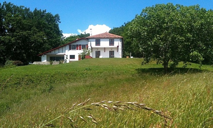Ciboure Casa | ESPELETENIA, gran casa de campo reformada rodeada de naturaleza, en las alturas de Ciboure