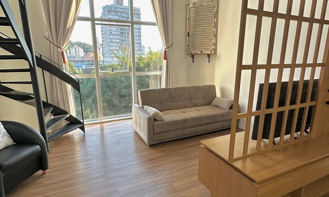 Czerniewicz Apartamento | Saint Sebastian 307 Duplex no Centro.