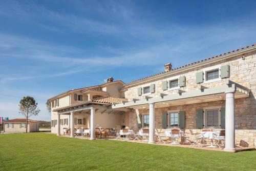Radovani Cama Y Desayuno | Saints Hills Cantina