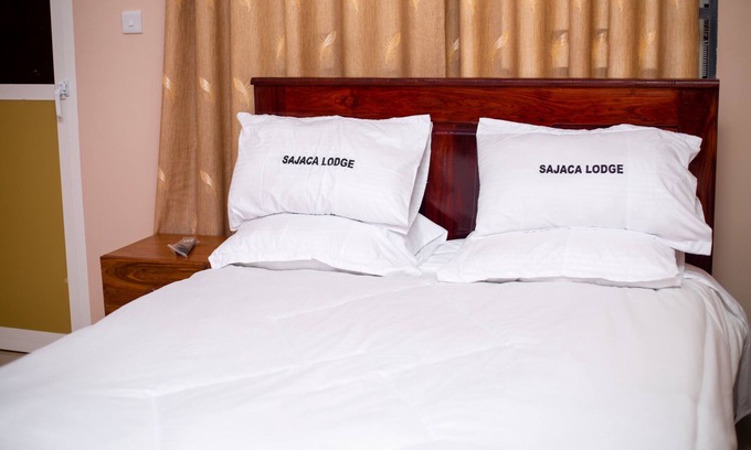 Dodoma Cama Y Desayuno | Sajaca Lodge