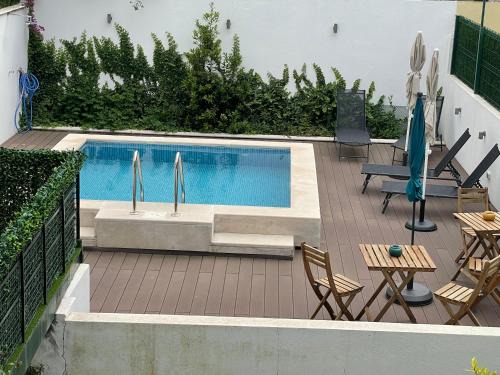 Sao Sebastiao da Pedreira Casa | Saldanha Pool & Garden