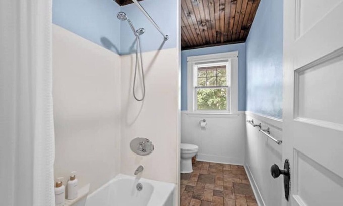 Salem Apartamento | Salem 3BDR w/ Gameroom+Balcony+Parking
