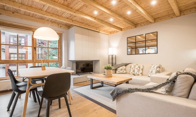 Baqueira Apartamento | Salenques by Totiaran