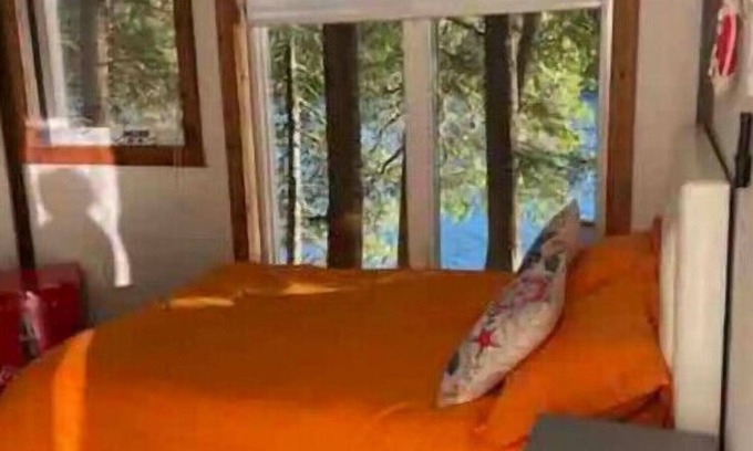 Irondale Cabaña | Salerno Lake Hiden Gem