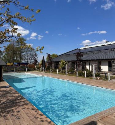 Zgierz Cama Y Desayuno | Salio Equisport Resort