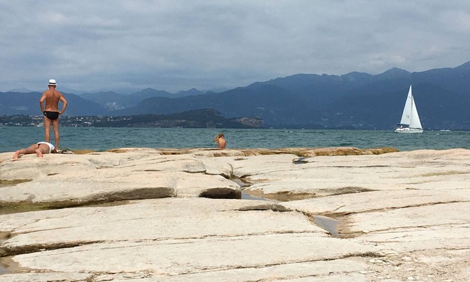 San Benedetto di Lugana Apartamento | La casa de Sally en el paraíso natural de Punta Grò.