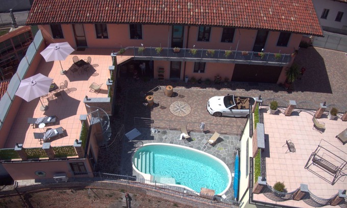 Monticello d'Alba Apartamento | Salt Crystals - Green Key Apartments and Spa