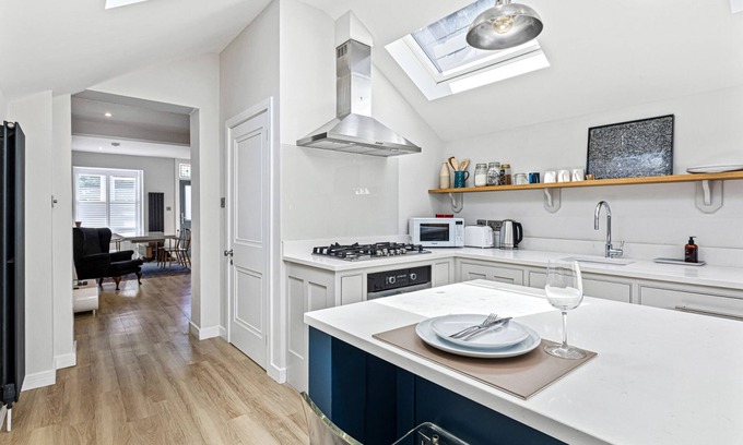 Henley Casa | Salt House in Oxfordshire