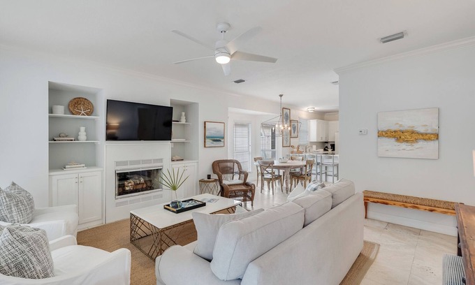 White's Gulfview Casa | Salt House - Golf Cart- 4 Bikes-
