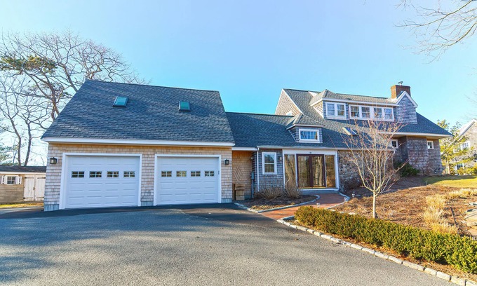 Gloucester Casa | Salt Marsh Cottage: Access to Coffins Beach!