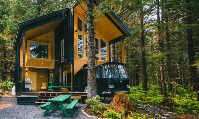 Seward Casa | Salted Roots Yellow Door Bus