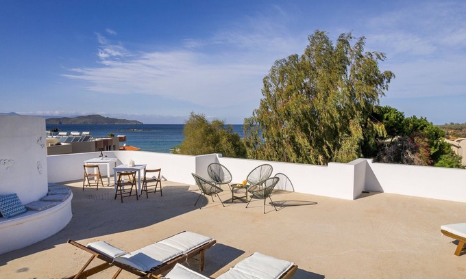 Agii Apostoli Apartamento | Saltia Complex, Roof Garden,30 m. from sandy beach
