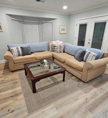 Blue Heron Lake Casa | Saltwater Solace - 4 bdrm 3 bath Pets welcome