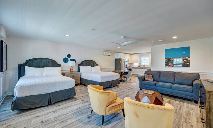 Surf City Apartamento | Saltwater Suites, 202 Queen 2nd Floor