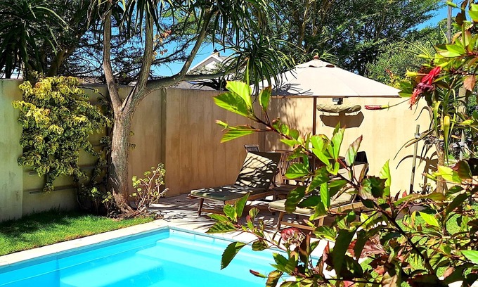 Blouberg Rise Cabaña | SALTY BREEZE Boutique Retreat: Tranquille Garden Cottage - 700m to kite beach