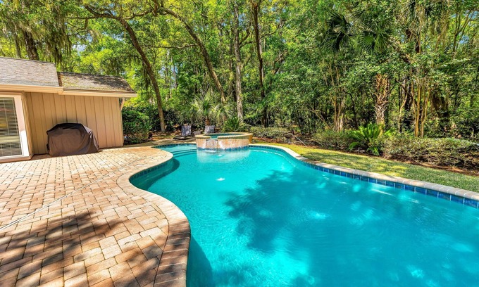Heritage Woods Casa | Salty by Nature - close to the beach and everything Sea Pines has to offer!