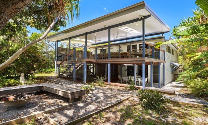 New Brighton Casa | SALTY SEASIDE, TOP NOTCH