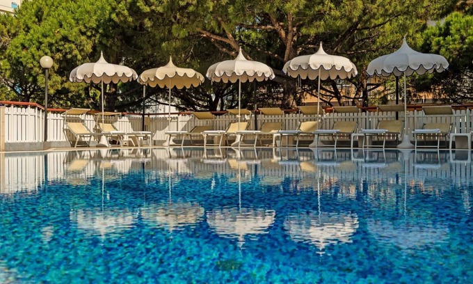 Faro Hotel | SALUS Smart & Chic Hotel