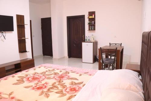 Al Jizah Apartamento | Salvador Dali Apartments
