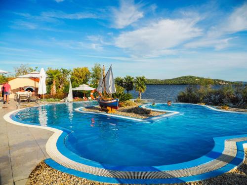 Seget Vranjica Otro | Salve Croatia Mobile Homes in Amadria Park Trogir