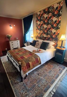 Lichfield Apartamento | Samuels' a duplex apartment by Spires Accommodation in Lichfield City Centre