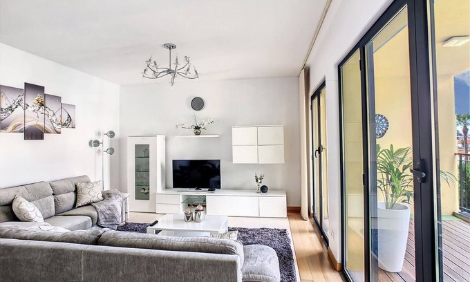 Santa Luzia Apartamento | Samya Apartment by LovelyStay